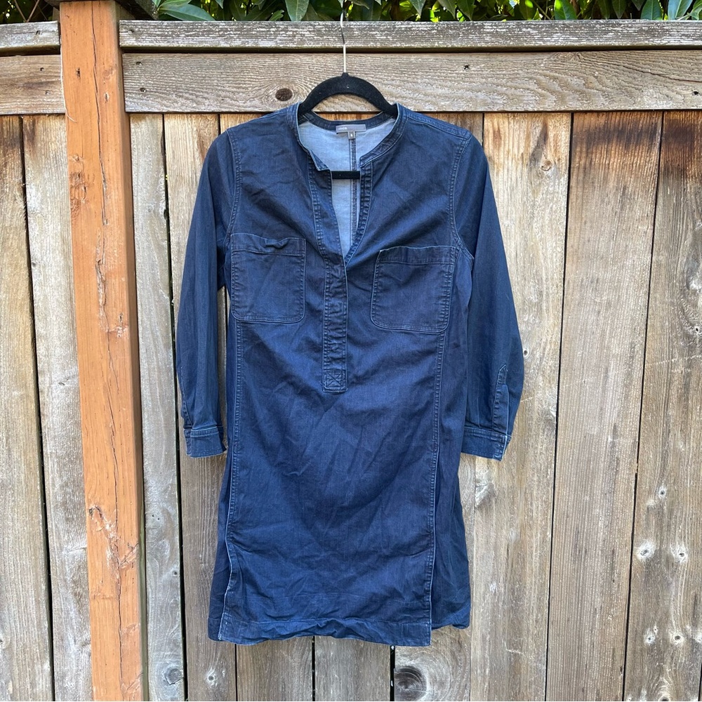 - Vince - Chambray V-Neck Long Sleeve Denim Dress With Pockets